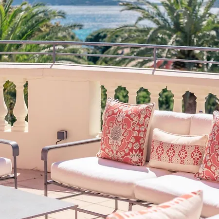Le Beauvallon Hotel